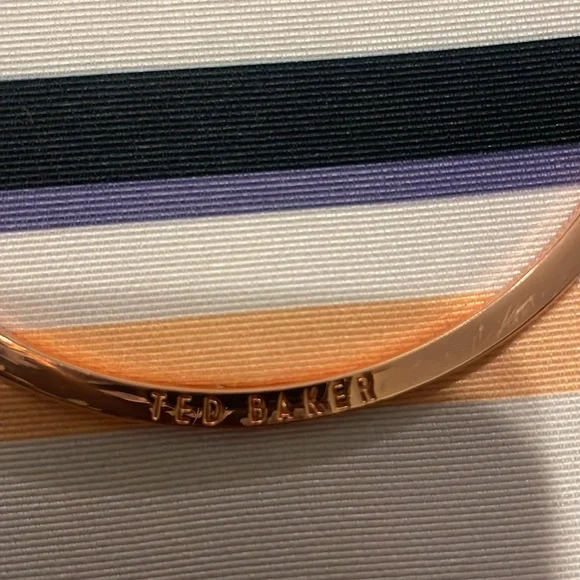 TED BAKER RARE mini trapezoid colorful crossbody with chain!!!UNIQUE - Picture 4 of 8